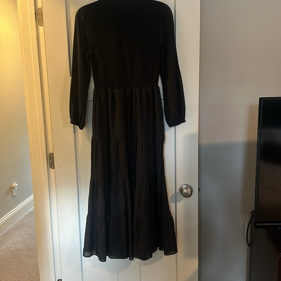 Smocked Long Sleeved Midi Dress - Picture 2 of 4